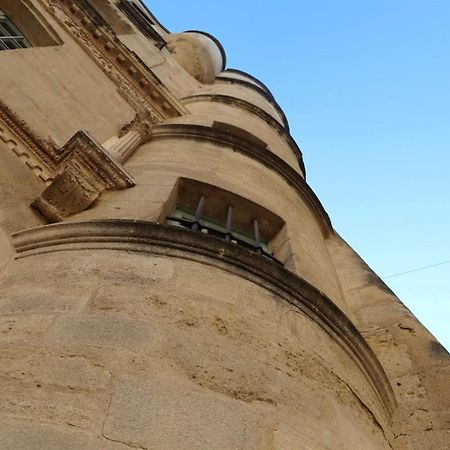 Uzes, Au Coeur Du Centre Medieval Le Logis Du Consul Un Bien D'Exception Du Xvieme Siecle Eksteriør billede