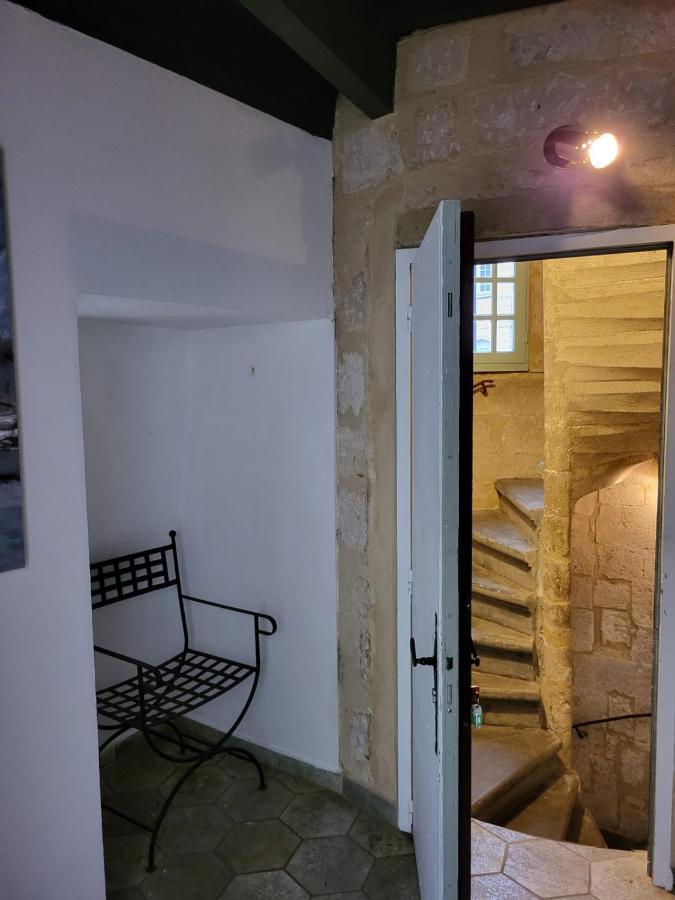 Uzes, Au Coeur Du Centre Medieval Le Logis Du Consul Un Bien D'Exception Du Xvieme Siecle Eksteriør billede