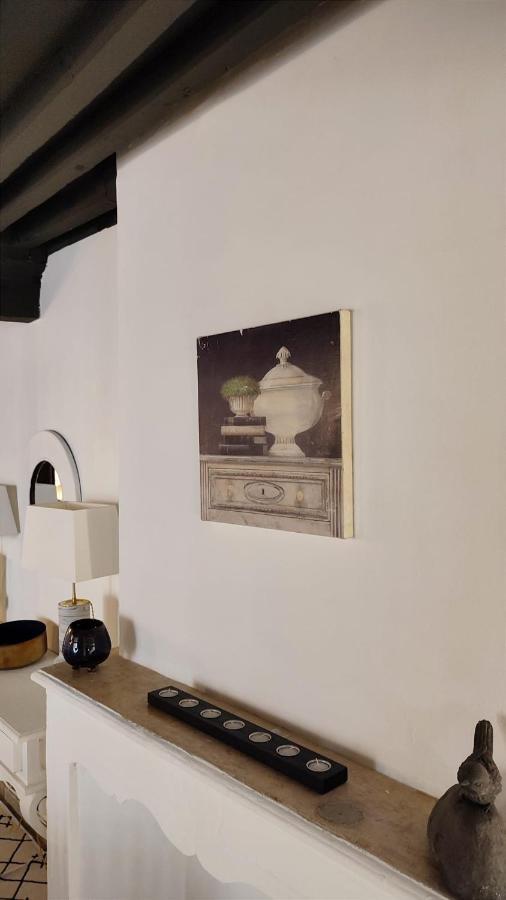 Uzes, Au Coeur Du Centre Medieval Le Logis Du Consul Un Bien D'Exception Du Xvieme Siecle Eksteriør billede