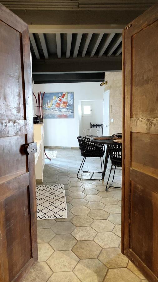 Uzes, Au Coeur Du Centre Medieval Le Logis Du Consul Un Bien D'Exception Du Xvieme Siecle Eksteriør billede