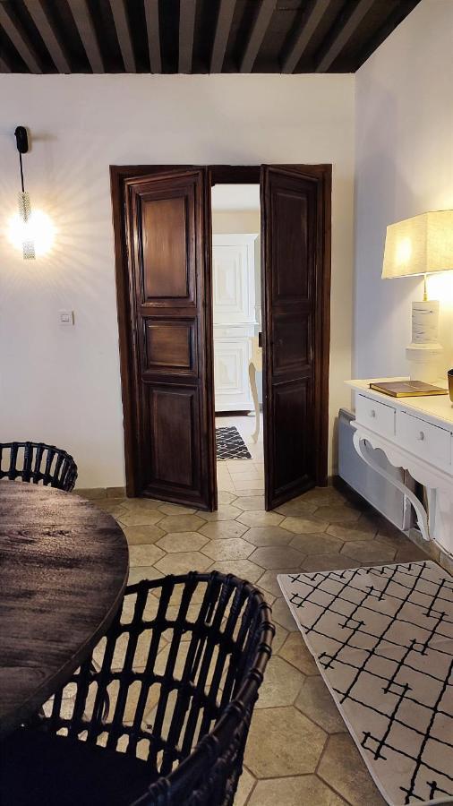 Uzes, Au Coeur Du Centre Medieval Le Logis Du Consul Un Bien D'Exception Du Xvieme Siecle Eksteriør billede